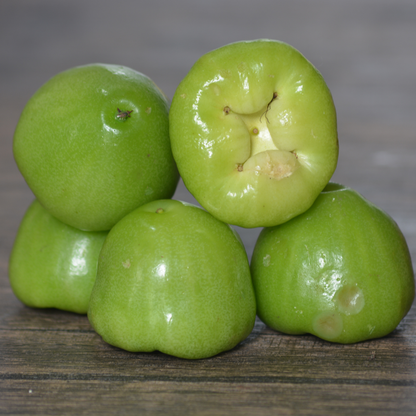 Green Water Apple Fruit Plant